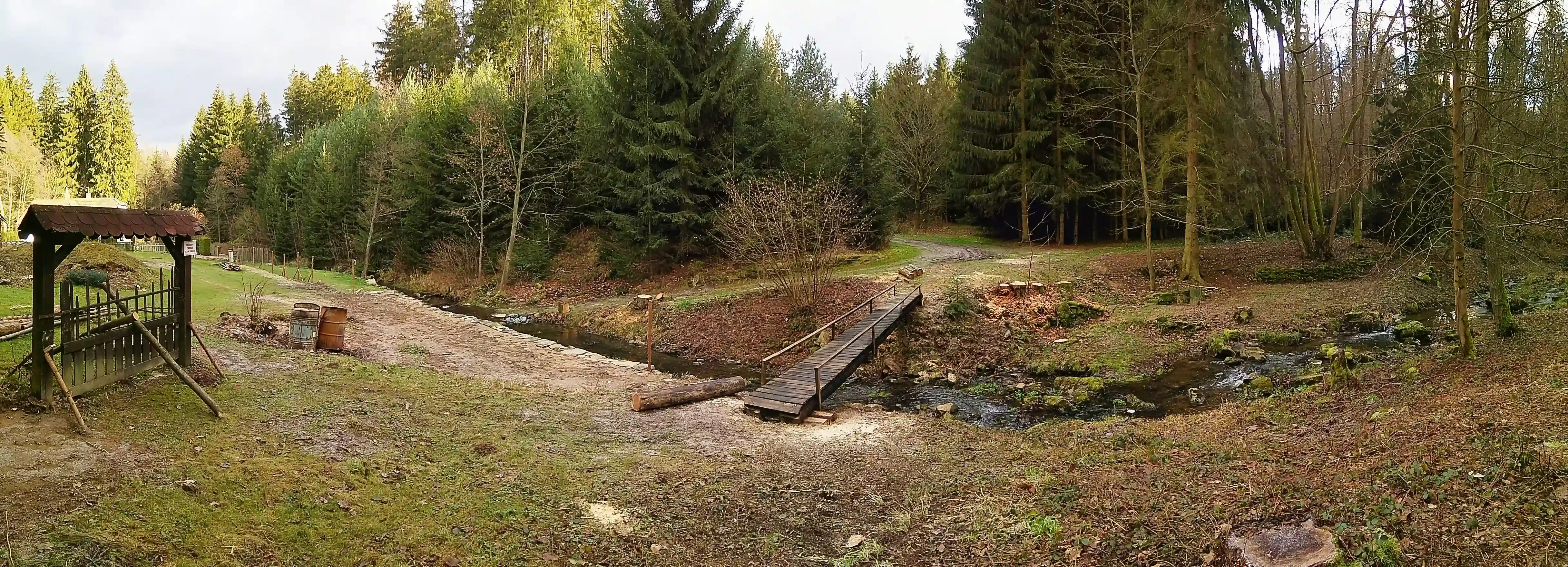 Lávka u Doudovského mlýna